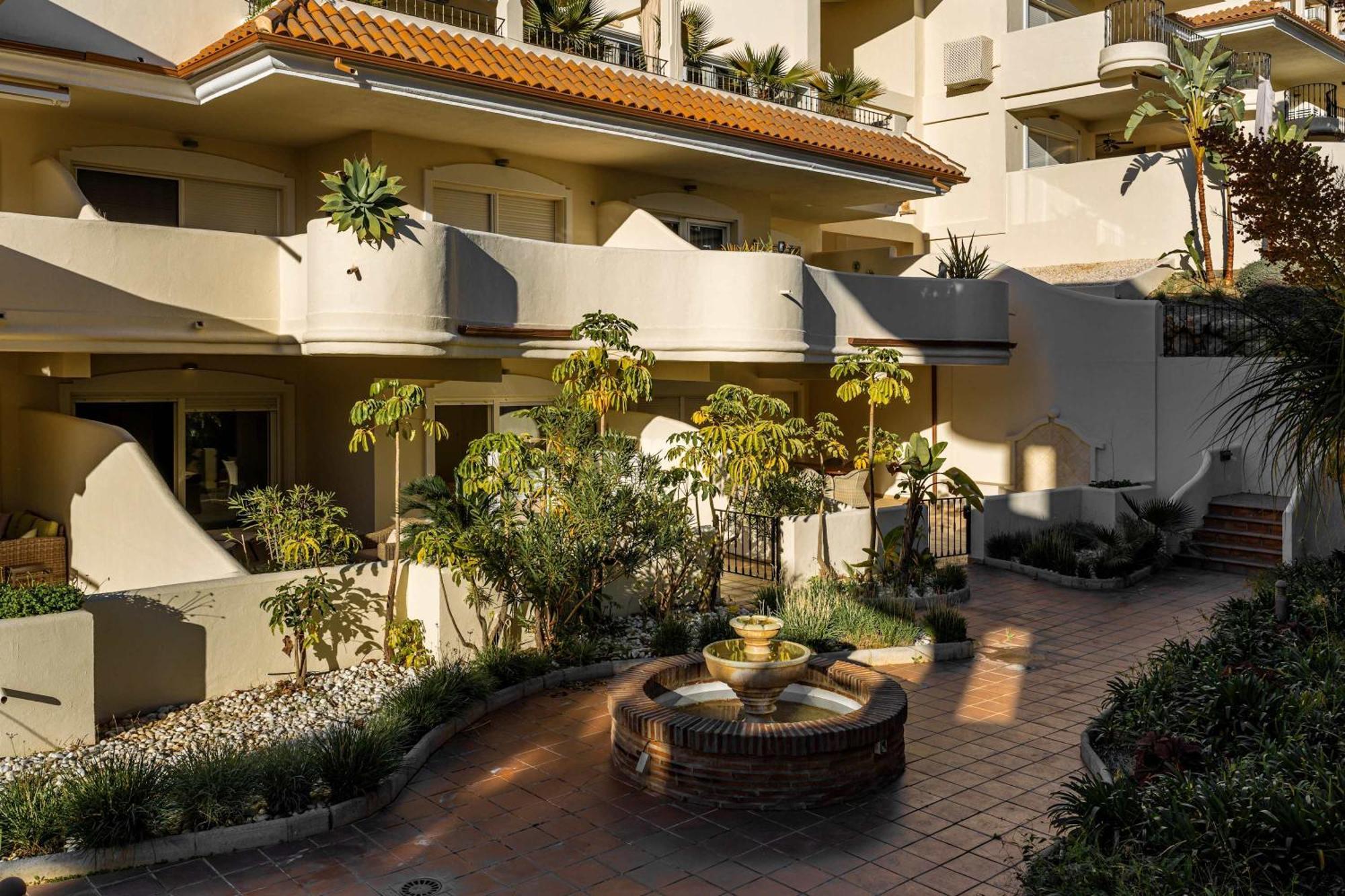 Apartamento Aloha Hills Club Pools Gym