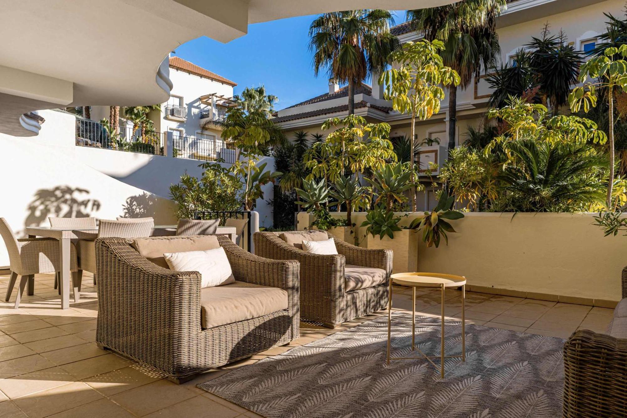 Aloha Hills Club Pools Gym Apartamento *