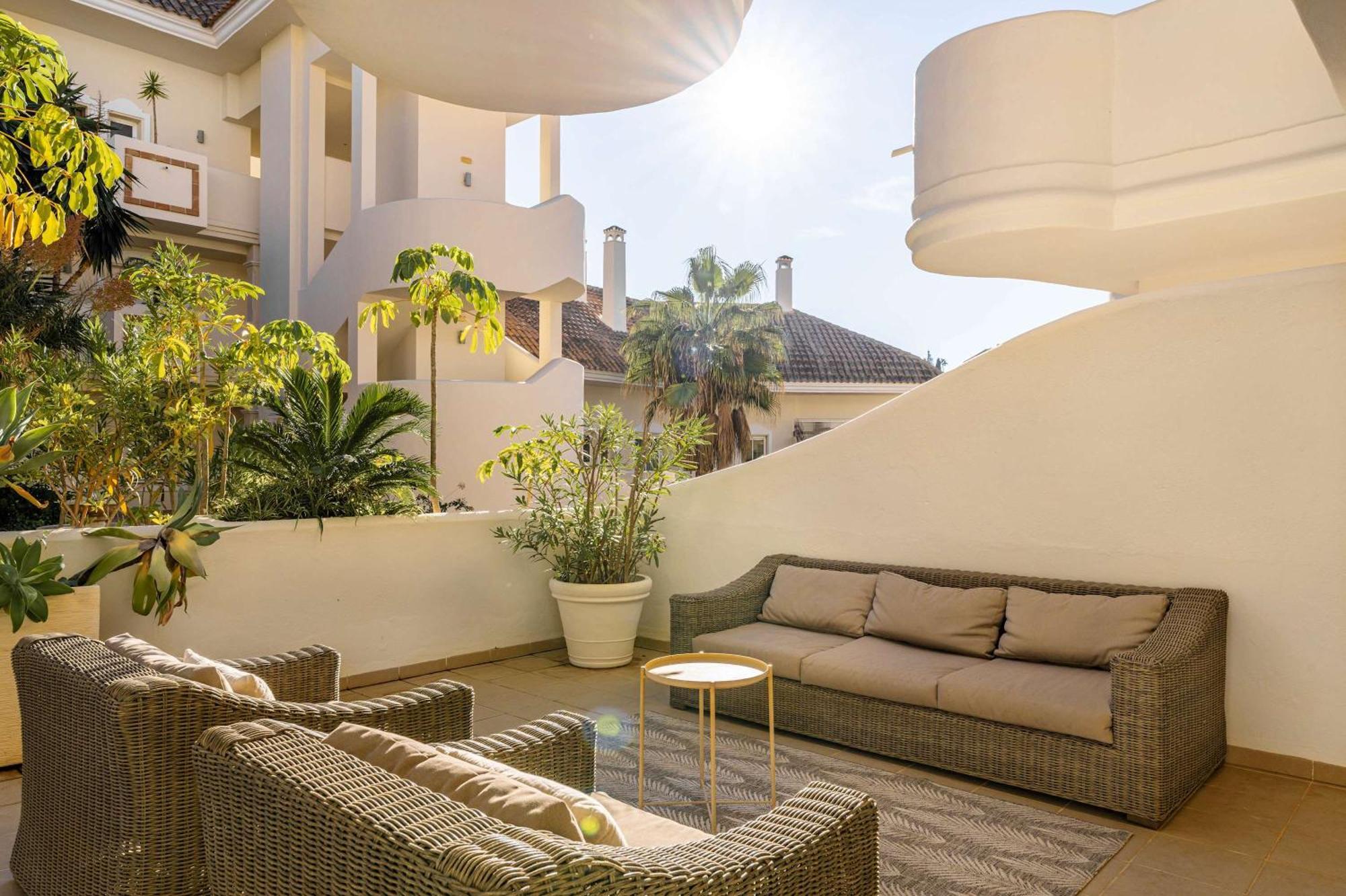 Aloha Hills Club Pools Gym * Marbella